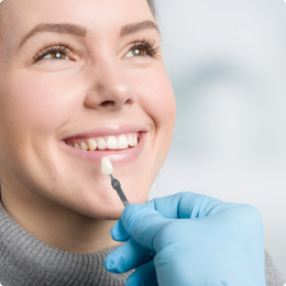 A Hollywood Smile With Ceramic Veneers